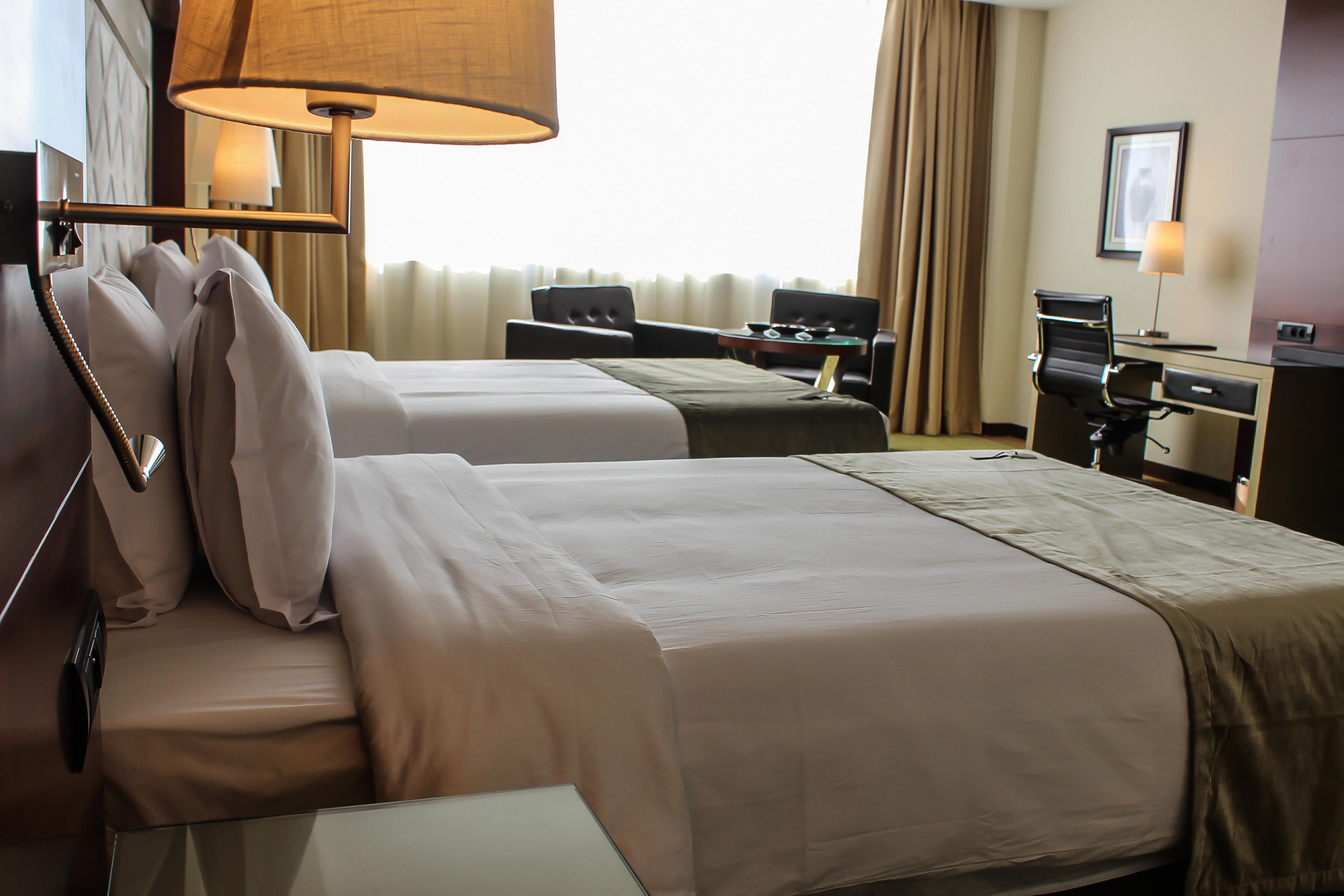 Grand Mogador City Center Casablanca Eksteriør billede A room at the hotel