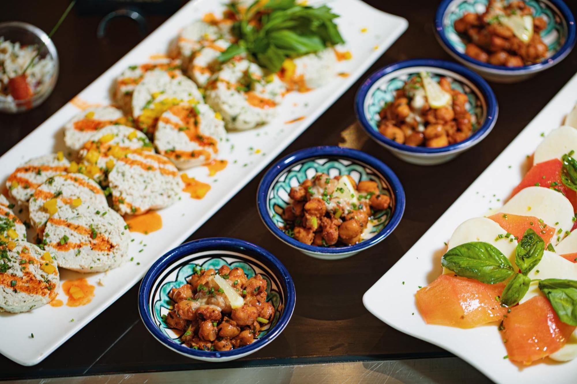 Grand Mogador City Center Casablanca Eksteriør billede Moroccan cuisine