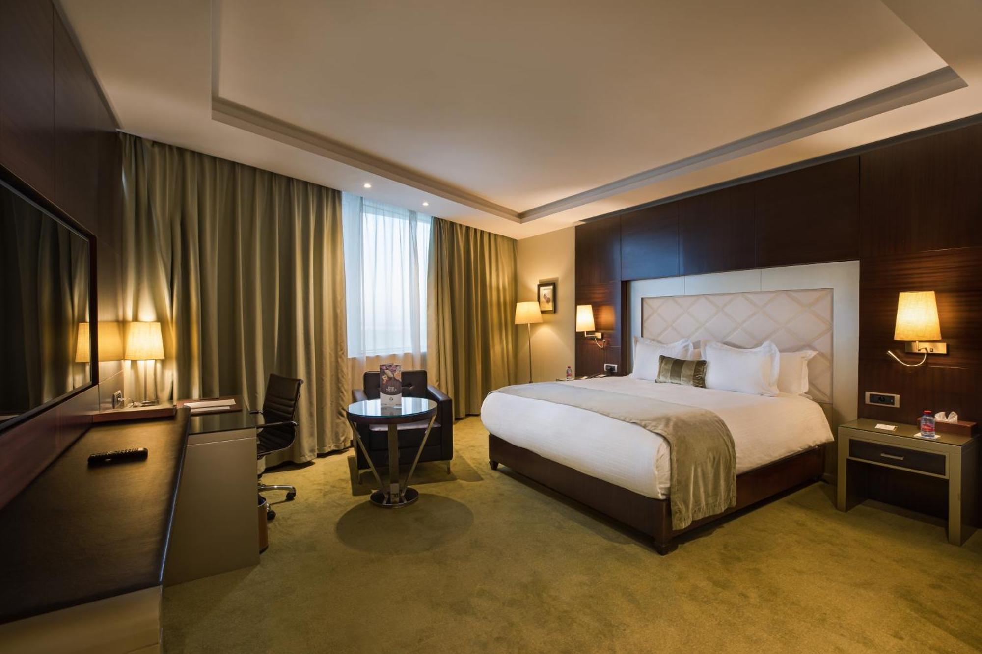 Grand Mogador City Center Casablanca Eksteriør billede Executive Suite