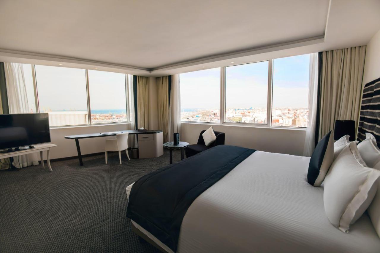 Grand Mogador City Center Casablanca Eksteriør billede A room at the hotel
